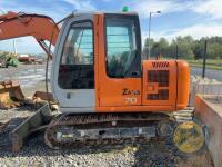 Farm Dispersal Lewis McClinton, Glenwherry - Hitachi 70 7tn Digger & 5x buckets including &pound;600 Riddell Bucket - 11