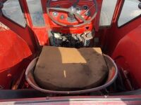 Massey Ferguson 135 1966 - 13