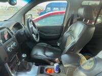 Nissan Navara 2010 - 10
