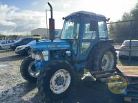 Ford 7610 1970s Tractor - 3