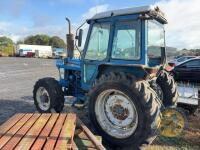 Ford 7610 1970s Tractor - 14