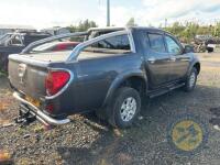 Mitsubishi L200 Barbarian 2012 - 9