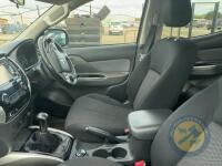 Mitsubishi L200 Titan 2018 - 9