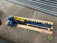 Slane Trac 1.5m Hedgetrimmer to Suit Mini Digger - 4