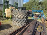 2x 30.5l R32 Tyres - 2