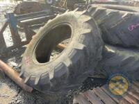 380/85 R24