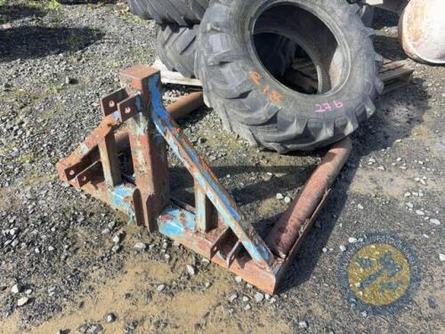 Blue Single Bale Lifter 3 Point Linkage