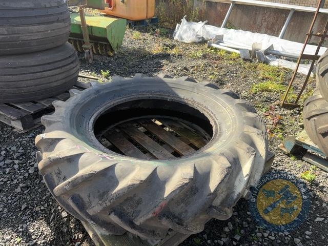 14.9 R28 Tyre