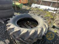 14.9 R28 Tyre