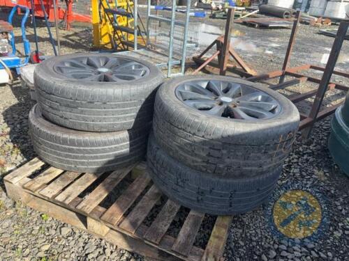 4x Land Rover Wheels 255/50 R20 Birdgestone