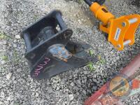 Used 9" Digger Bucket - 2