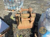 2ft Digging Bucket - 5