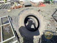 2x 440/65 R24 Michelin Tyres - 2