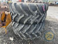 2x 800/65 R32 Tyres - 3