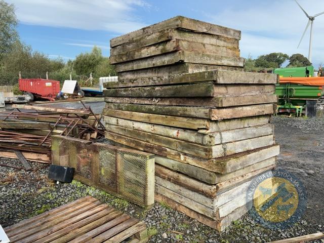 12 8x4 3 8x2 5 5x4 Sheep Mesh Covers Approx 550ft