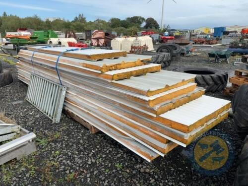 2 Bundles of Insulation Panel