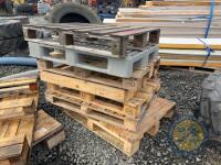 Selection of Wooden & Plastic Pallets - 3