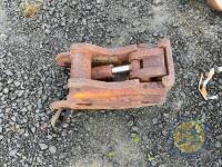 13tn Hydraulic Quick Hitch - 2