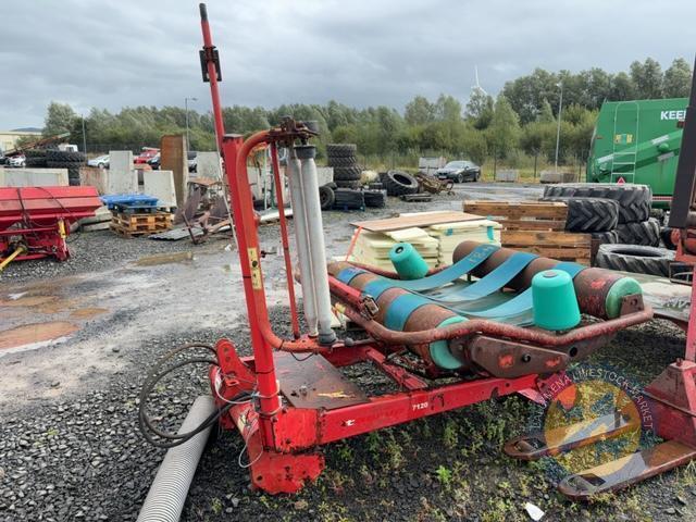 Taarup 7120 Bale Wrapper