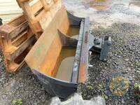 Tilt Sheugh Bucket. With JCB 3CX Brackets. Ex Show Room - 3