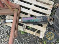 Hydraulic Ram - 2