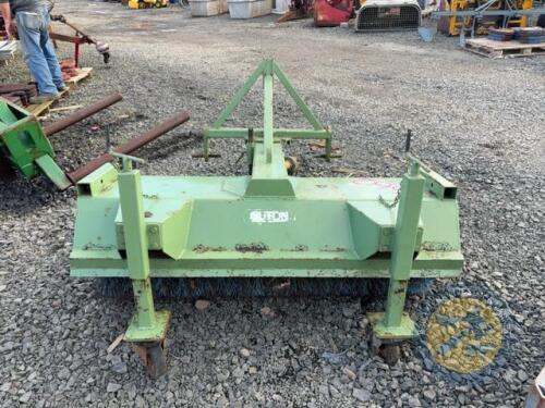 Suton Sweeper with Brush