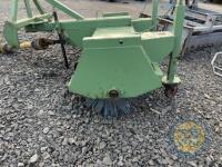 Suton Sweeper with Brush - 3