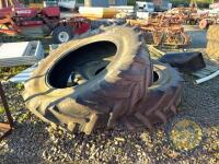 2x 520/70 R38 Taurus Tyres - 3