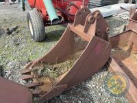 Digger Bucket 45mm Pins - 2