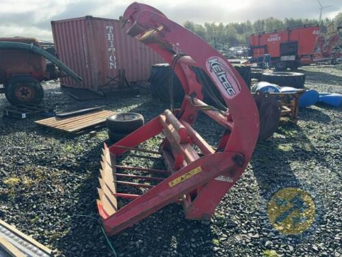 Keltec Bale Splitter with Euro Brackets