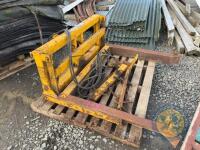 McMaster Box Tipper c/w Brackets ( in Shed ) - 2