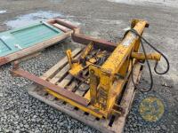 McMaster Box Tipper c/w Brackets ( in Shed ) - 3