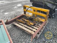 McMaster Box Tipper c/w Brackets ( in Shed ) - 4