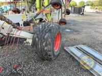 Claas Linear 4000 Rake 50ft - Shaft & Screen for it with Seller - 8