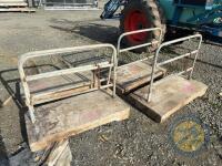 4 Calf Cubicles - 2
