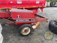 International Square Baler - 4