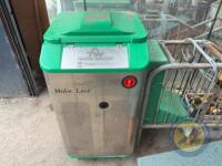 Calf feeder - 2