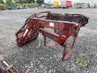 Quicke 2560 Loader with Brackets for MF 290 & graipe