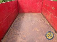 Red grain trailer - 7