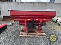 Lely Fertiliser Sower - 2