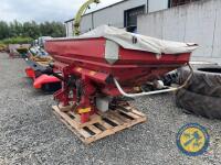 Lely Fertiliser Sower - 3