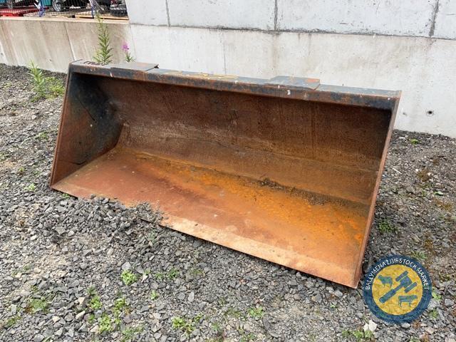 6ft 6" Scott bucket for John Deere loader