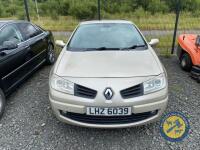 Renault Megane Dynamic T136 2L 2008 Coupe hard top convertable ( Driving well) - 2