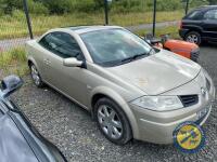 Renault Megane Dynamic T136 2L 2008 Coupe hard top convertable ( Driving well) - 8