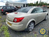 Renault Megane Dynamic T136 2L 2008 Coupe hard top convertable ( Driving well) - 9
