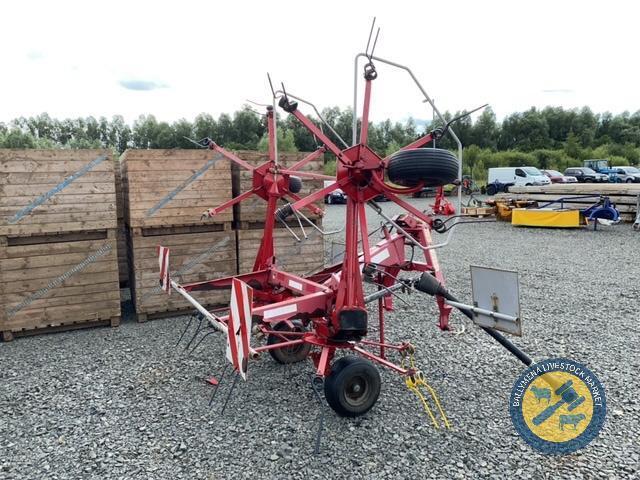 Hay Kicker with shaft