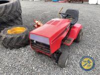 Ride on lawnmower or tractor, petrol, key - 2