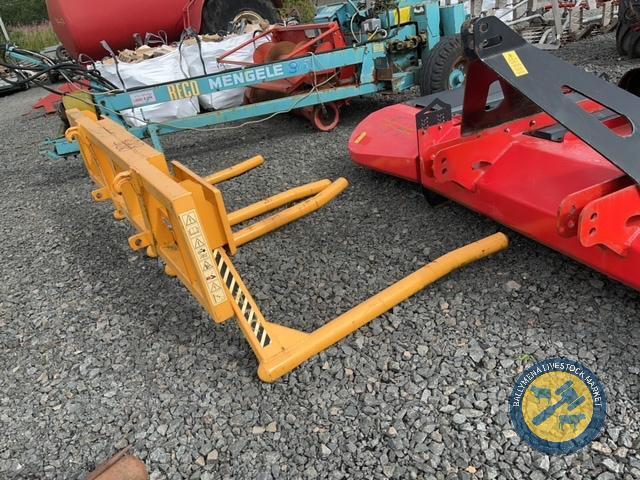 Yellow bale lifter with eurobrackets