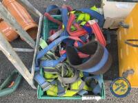 Tray of harnesses