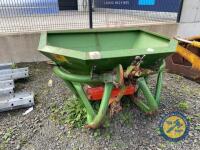 Amazone 2 AF 604 Twin disc Fertilliser - 6